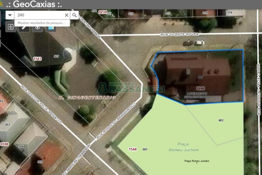 Casa, 5 dormitórios, 2 vagas, no bairro Cinqüentenário em Caxias do Sul para Comprar