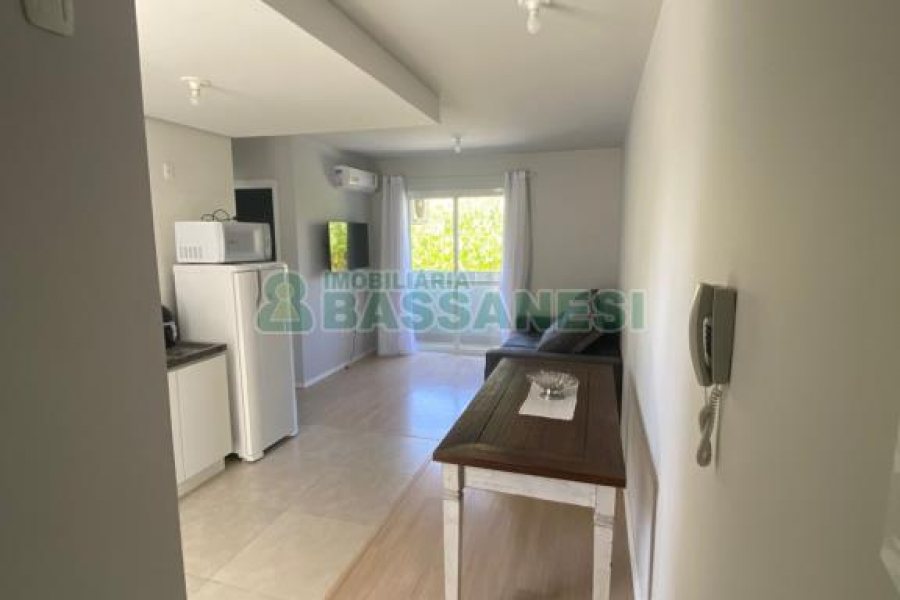 Apto Mobiliado com 52m², 2 dormitórios, 1 vaga, no bairro São Luiz em Caxias do Sul para Alugar