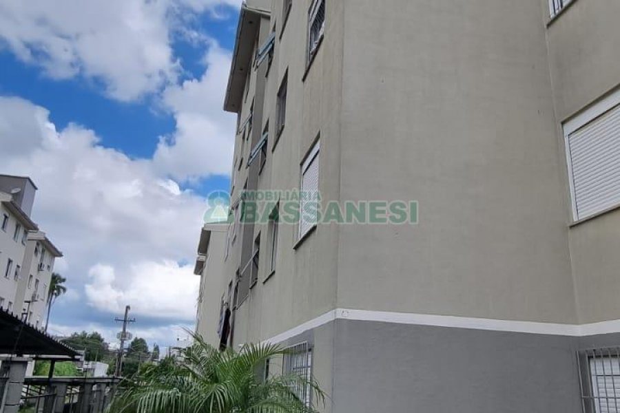 Apartamento com 41m², 2 dormitórios, 1 vaga, no bairro Parque Oasis em Caxias do Sul para Comprar