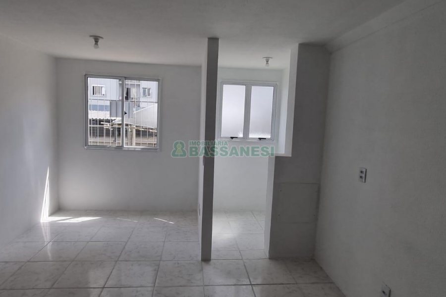 Apartamento com 41m², 2 dormitórios, 1 vaga, no bairro Parque Oasis em Caxias do Sul para Comprar