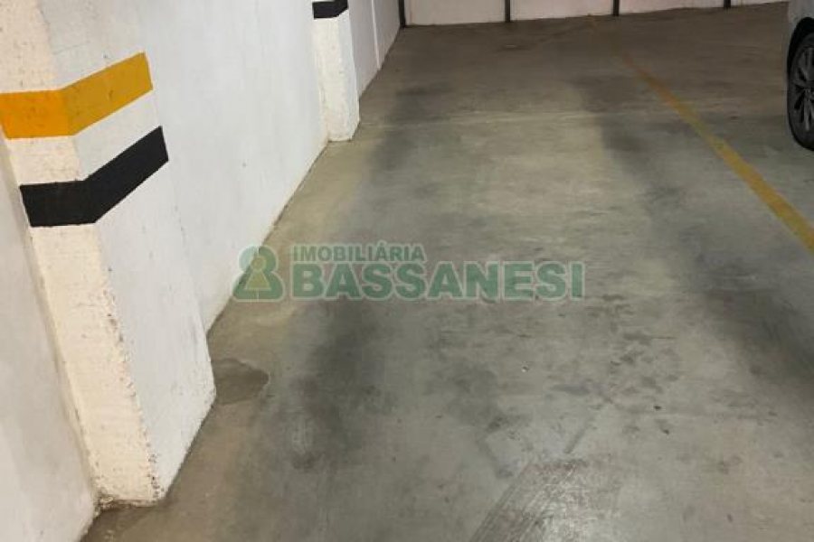 Apartamento com 104m², 3 dormitórios, 2 vagas, no bairro Colina Sorriso em Caxias do Sul para Alugar