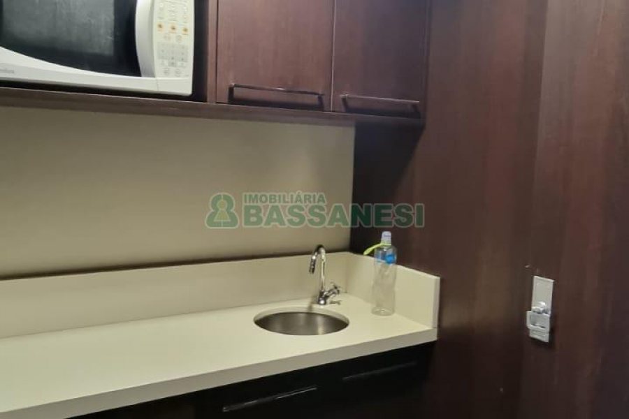 Sala com 62m², no bairro Centro em Caxias do Sul para Comprar