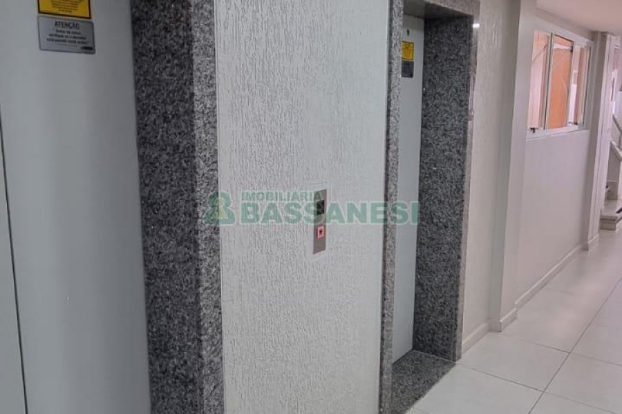 Sala com 38m², no bairro Centro em Caxias do Sul para Comprar