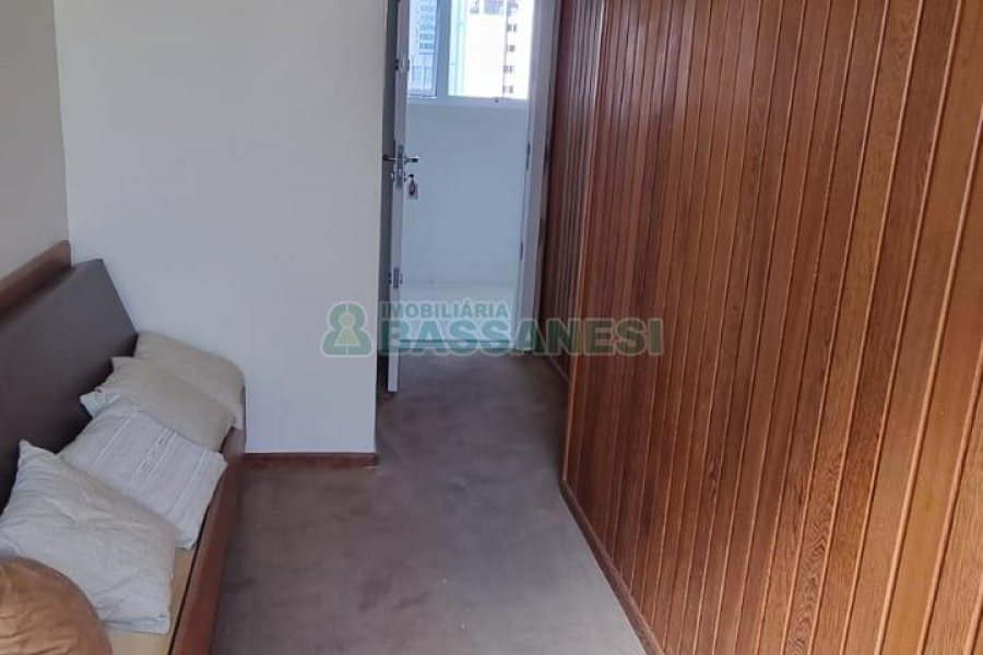 Sala com 38m², no bairro Centro em Caxias do Sul para Comprar