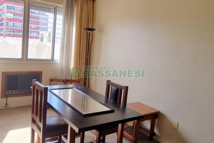 Sala com 38m², no bairro Centro em Caxias do Sul para Comprar