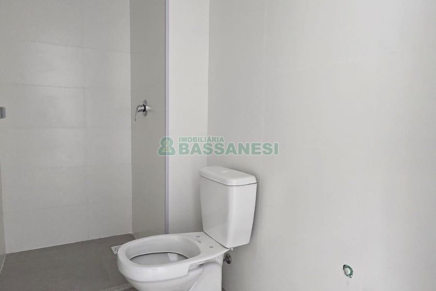 Kitinete com 106m², 1 dormitório, no bairro São Pelegrino em Caxias do Sul para Comprar