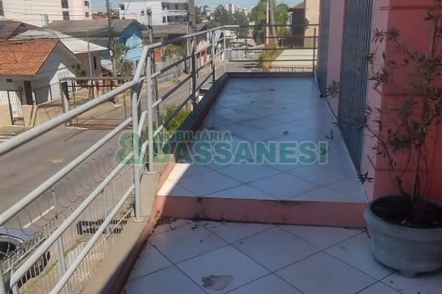 Loja com 70m², 2 dormitórios, no bairro Rio Branco em Caxias do Sul para Alugar
