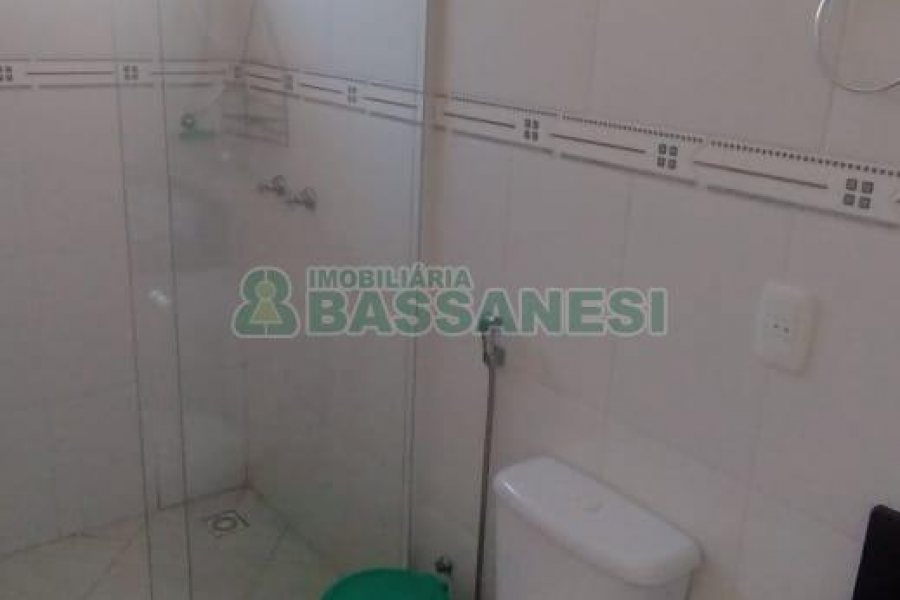 Loja com 70m², 2 dormitórios, no bairro Rio Branco em Caxias do Sul para Alugar