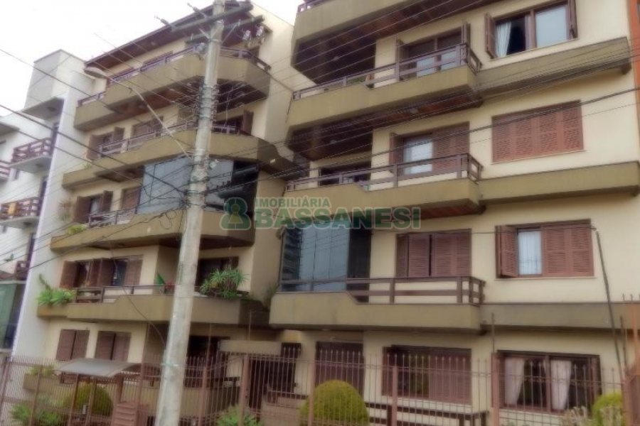 Apartamento com 84m², 2 dormitórios, 1 vaga, no bairro Rio Branco em Caxias do Sul para Alugar