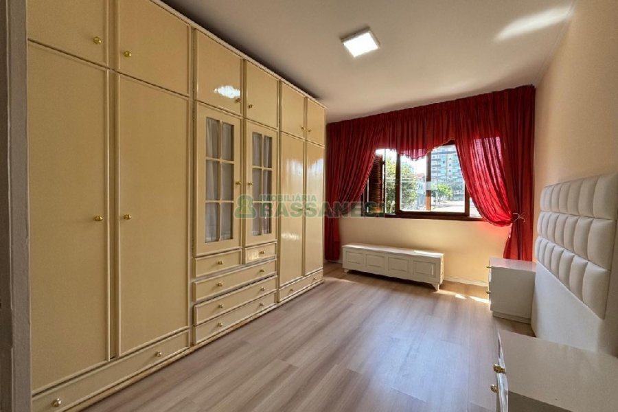 Apartamento com 84m², 2 dormitórios, 1 vaga, no bairro Rio Branco em Caxias do Sul para Alugar