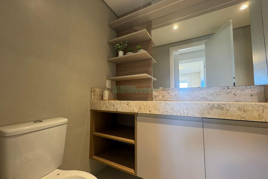 Apto Mobiliado com 110m², 3 dormitórios, 1 vaga, no bairro Petrópolis em Caxias do Sul para Alugar