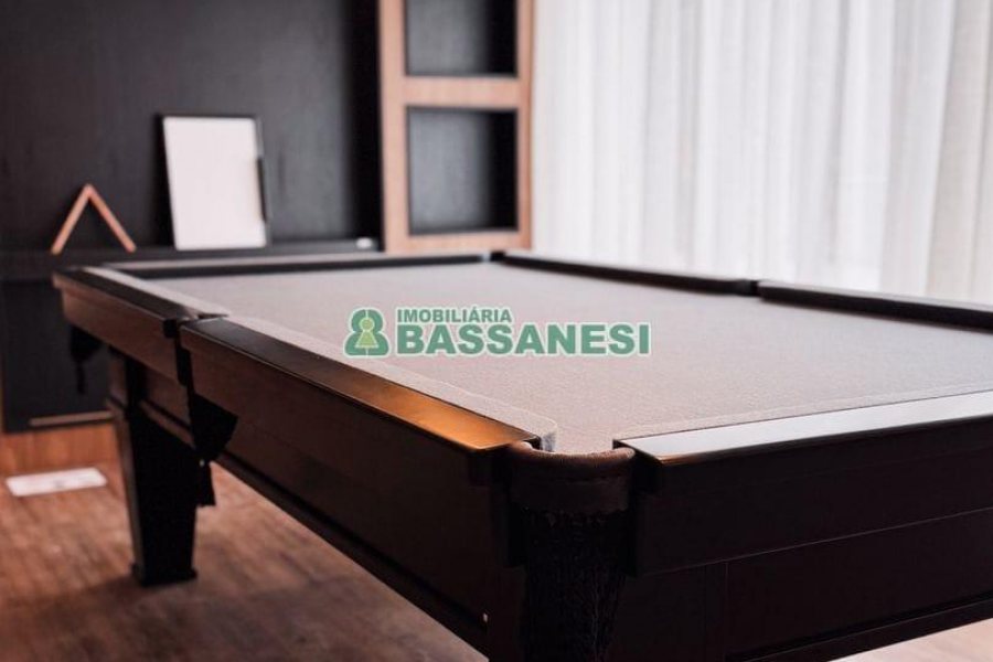 Apartamento com 110m², 3 dormitórios, 1 vaga, no bairro Petrópolis em Caxias do Sul para Alugar