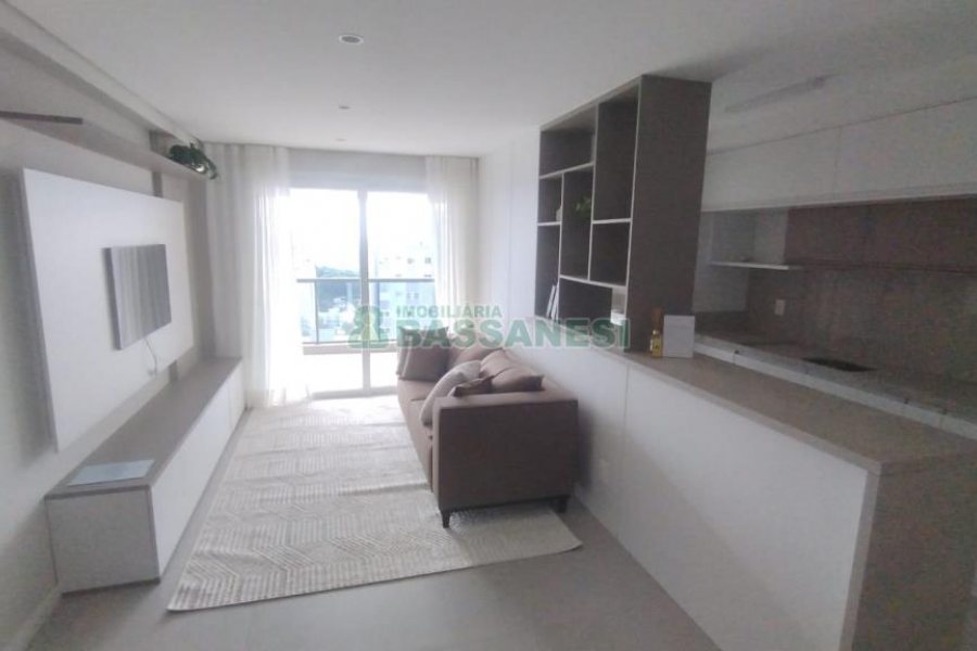 Apartamento com 110m², 3 dormitórios, 1 vaga, no bairro Petrópolis em Caxias do Sul para Alugar