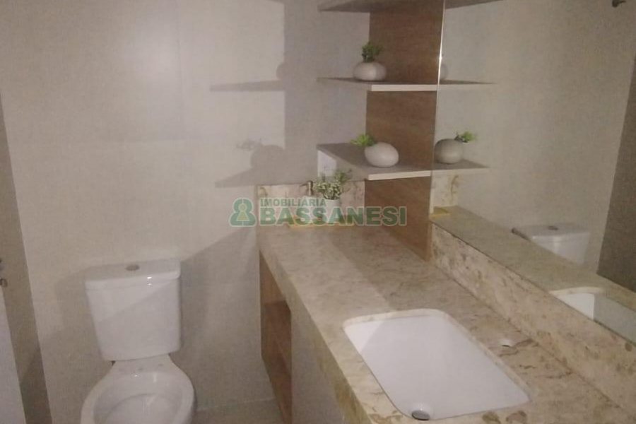 Apartamento com 110m², 3 dormitórios, 1 vaga, no bairro Petrópolis em Caxias do Sul para Alugar