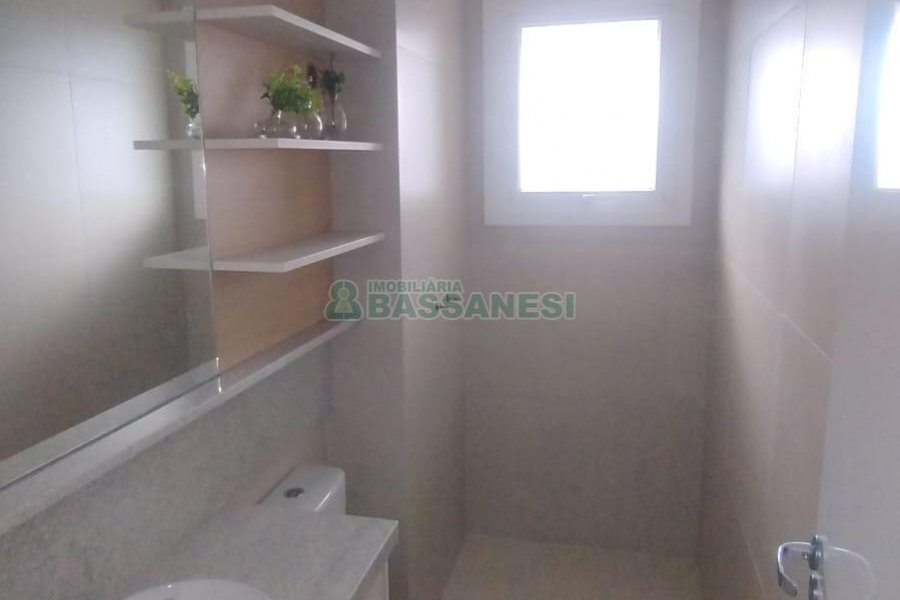 Apartamento com 110m², 3 dormitórios, 1 vaga, no bairro Petrópolis em Caxias do Sul para Alugar