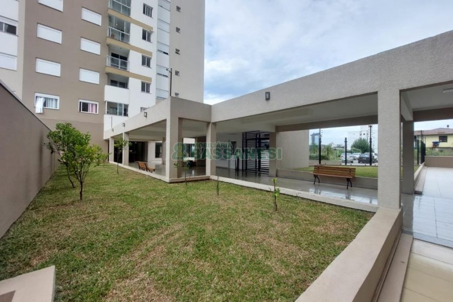 Apartamento com 55m², 2 dormitórios, 1 vaga, no bairro Panazzolo em Caxias do Sul para Alugar