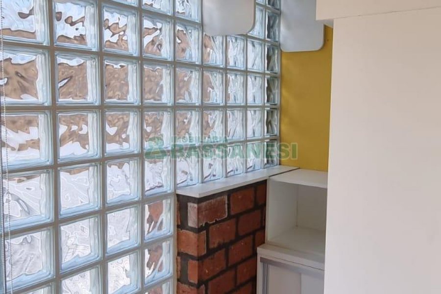 Apartamento com 73m², 2 dormitórios, 1 vaga, no bairro Pio X em Caxias do Sul para Comprar