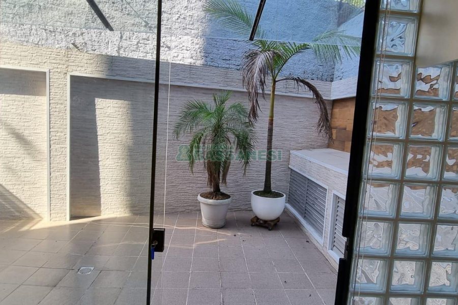 Apartamento com 73m², 2 dormitórios, 1 vaga, no bairro Pio X em Caxias do Sul para Comprar