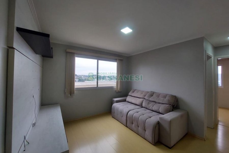 Apto Mobiliado com 52m², 2 dormitórios, 1 vaga, no bairro Diamantino em Caxias do Sul para Alugar