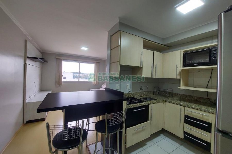 Apto Mobiliado com 52m², 2 dormitórios, 1 vaga, no bairro Diamantino em Caxias do Sul para Alugar