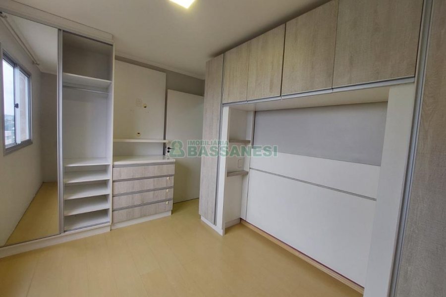 Apto Mobiliado com 52m², 2 dormitórios, 1 vaga, no bairro Diamantino em Caxias do Sul para Alugar