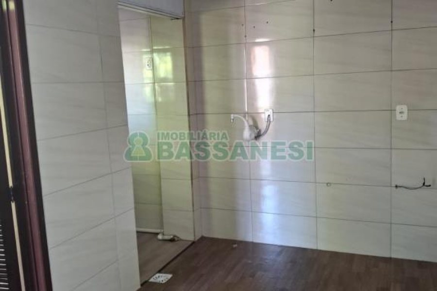 Apartamento com 89m², 2 dormitórios, 1 vaga, no bairro Marechal Floriano em Caxias do Sul para Alugar