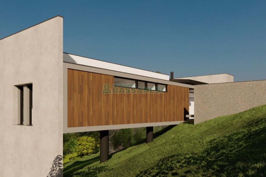 Terreno com 2800m², no bairro Linha 40 em Caxias do Sul para Comprar