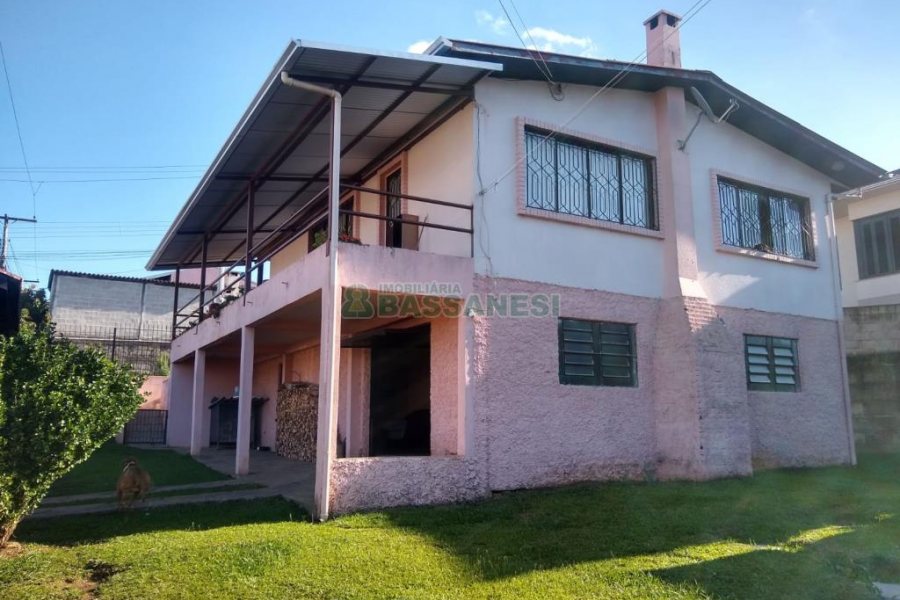 Casa com 160m², 3 dormitórios, 1 vaga, no bairro Jardim Eldorado em Caxias do Sul para Comprar