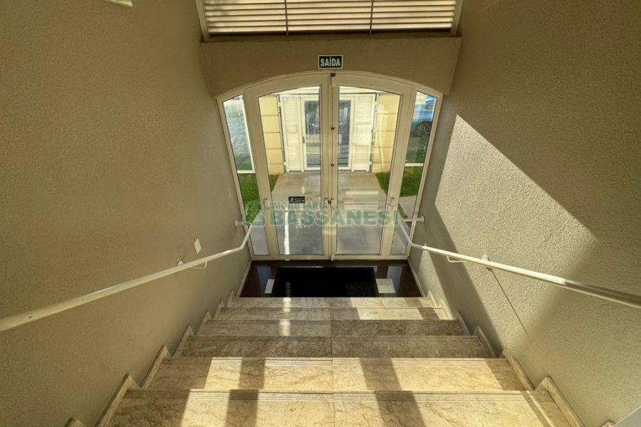 Apartamento com 75m², 2 dormitórios, 2 vagas, no bairro Villagio Iguatemi em Caxias do Sul para Comprar