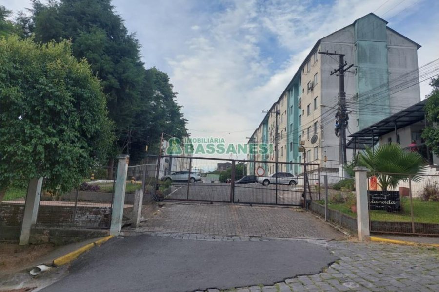 Apartamento com 40m², 2 dormitórios, 1 vaga, no bairro Esplanada em Caxias do Sul para Alugar