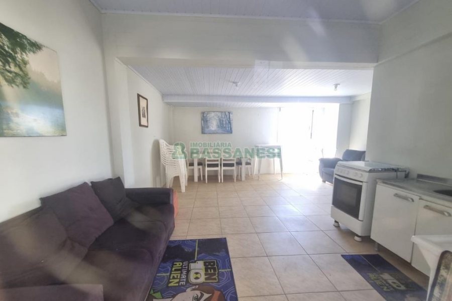 Apartamento com 48m², 2 dormitórios, 1 vaga, no bairro Cidade Nova em Caxias do Sul para Alugar