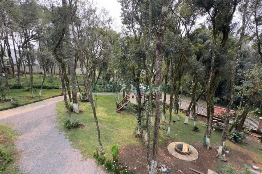 Casa com 100m², 2 dormitórios, 2 vagas, no bairro Ana Rech em Caxias do Sul para Alugar