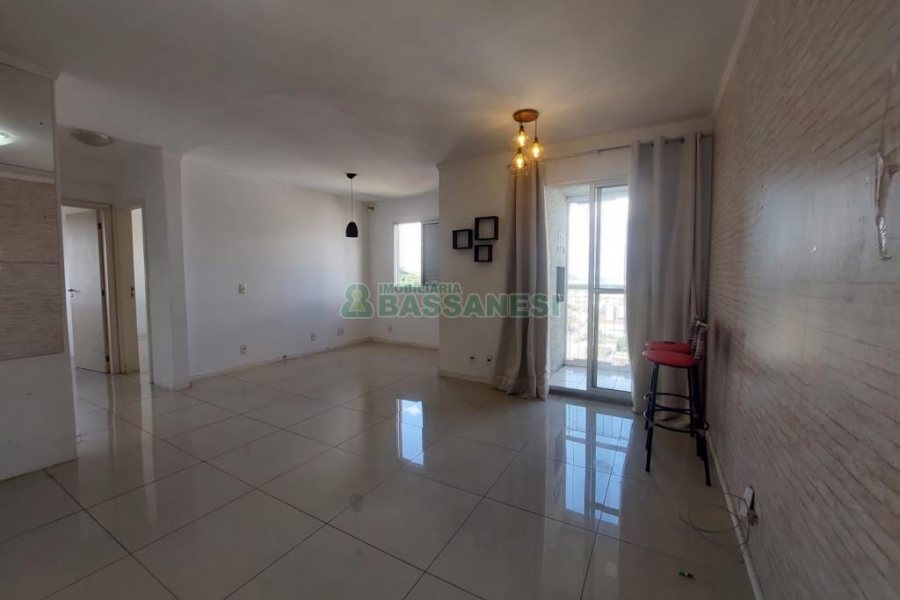 Apto Mobiliado com 65m², 2 dormitórios, 1 vaga, no bairro Lourdes em Caxias do Sul para Alugar