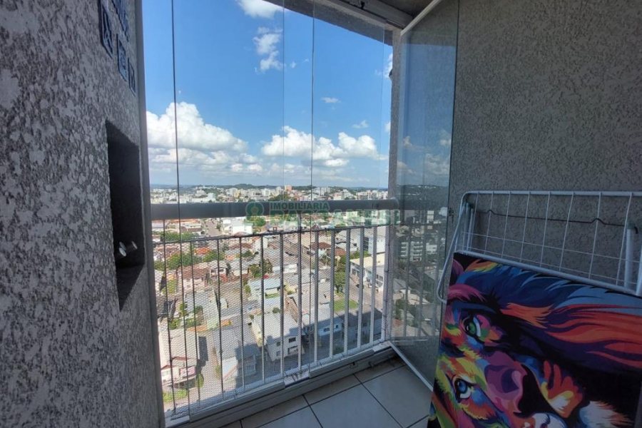 Apto Mobiliado com 65m², 2 dormitórios, 1 vaga, no bairro Lourdes em Caxias do Sul para Alugar