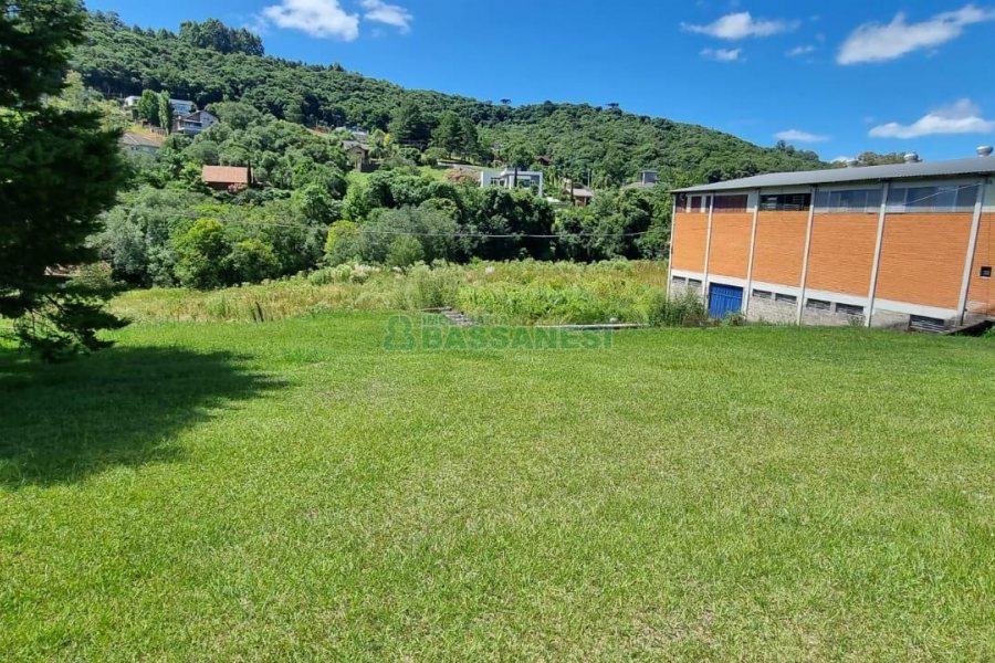 Terreno, no bairro Linha 40 em Caxias do Sul para Comprar
