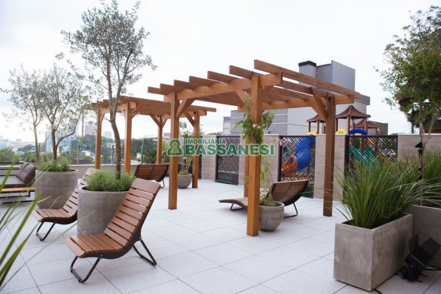 Apartamento com 129m², 3 dormitórios, 2 vagas, no bairro Petrópolis em Caxias do Sul para Comprar