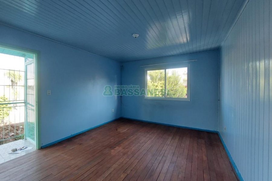 Casa com 80m², 3 dormitórios, no bairro Santa Lúcia em Caxias do Sul para Alugar