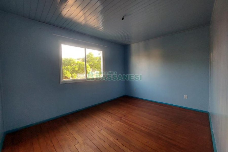 Casa com 80m², 3 dormitórios, no bairro Santa Lúcia em Caxias do Sul para Alugar