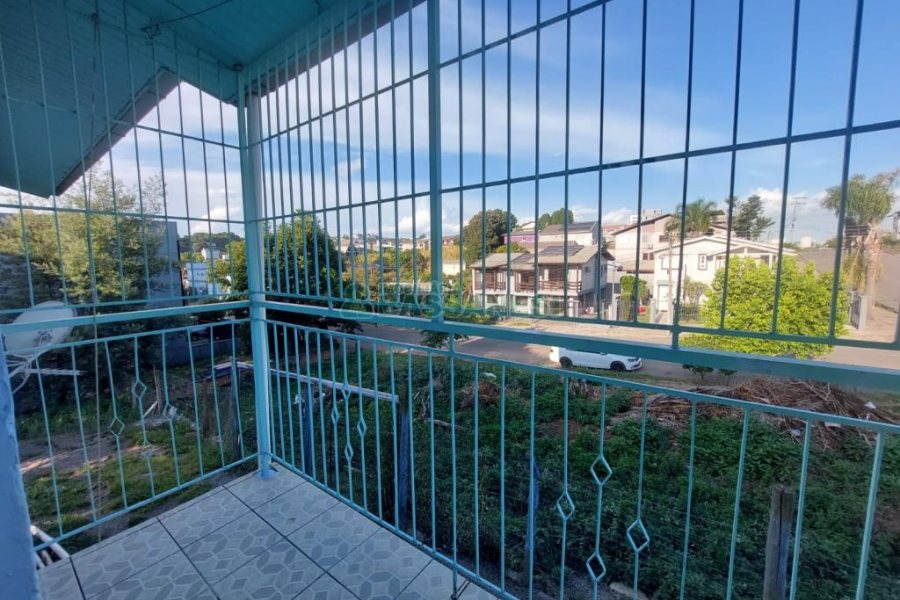 Casa com 80m², 3 dormitórios, no bairro Santa Lúcia em Caxias do Sul para Alugar