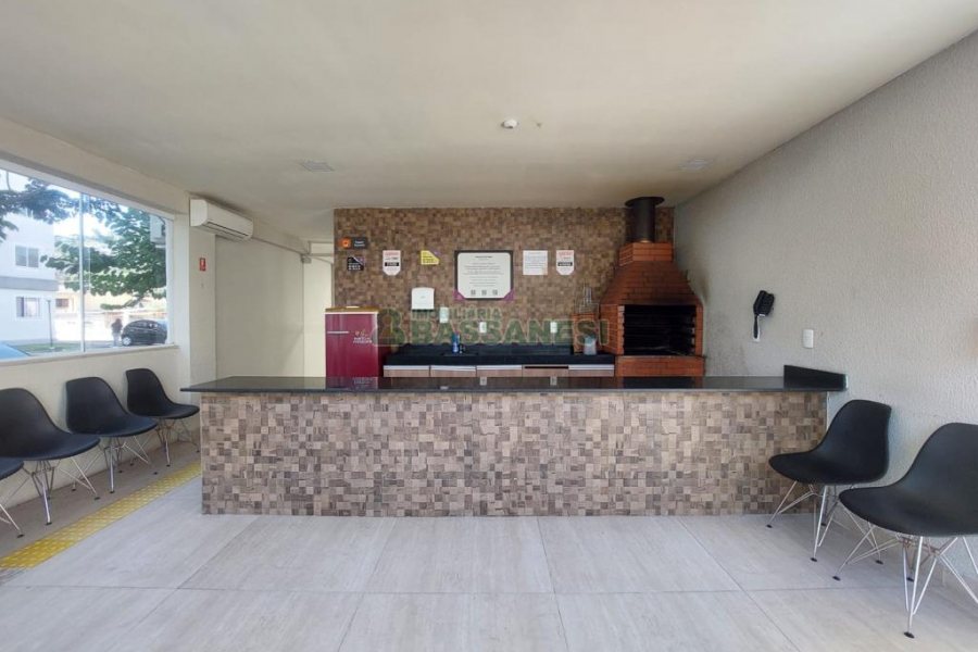 Apartamento com 45m², 2 dormitórios, 1 vaga, no bairro Panazzolo em Caxias do Sul para Alugar