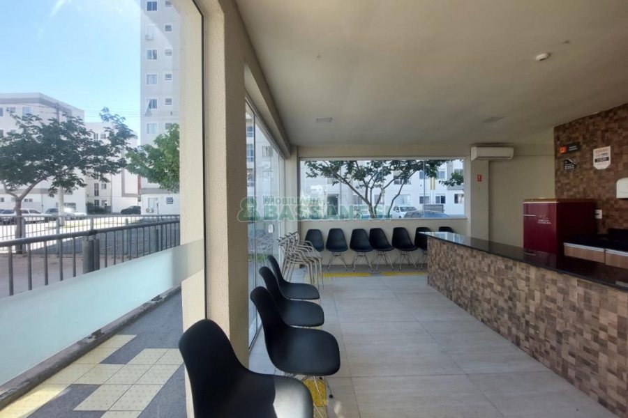 Apartamento com 45m², 2 dormitórios, 1 vaga, no bairro Panazzolo em Caxias do Sul para Alugar