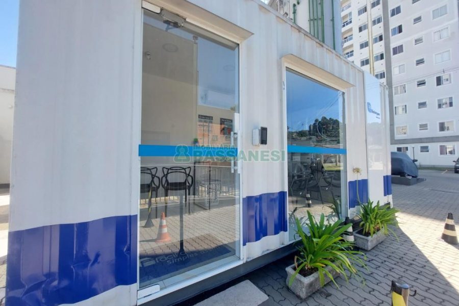 Apartamento com 45m², 2 dormitórios, 1 vaga, no bairro Panazzolo em Caxias do Sul para Alugar