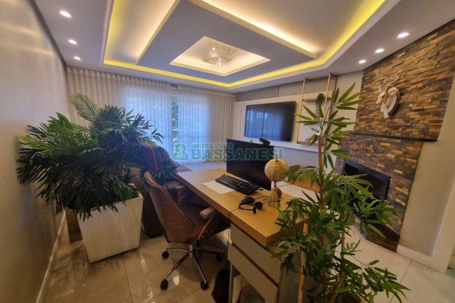 Apto Mobiliado com 250m², 3 dormitórios, 3 vagas, no bairro Morada dos Alpes em Caxias do Sul para Alugar