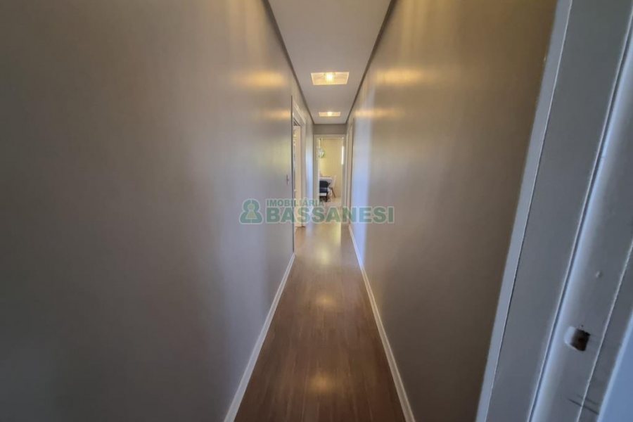 Apto Mobiliado com 250m², 3 dormitórios, 3 vagas, no bairro Morada dos Alpes em Caxias do Sul para Alugar