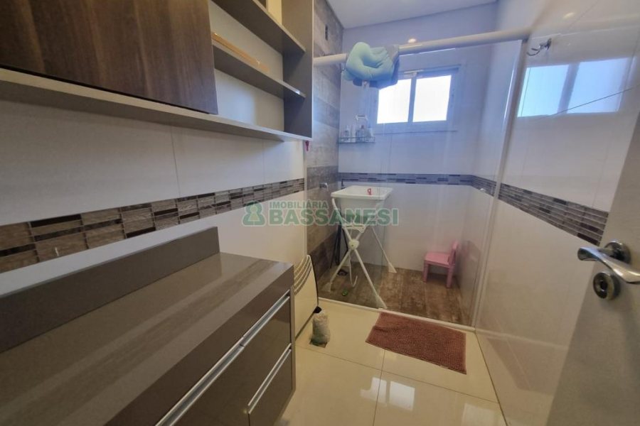 Apto Mobiliado com 250m², 3 dormitórios, 3 vagas, no bairro Morada dos Alpes em Caxias do Sul para Alugar