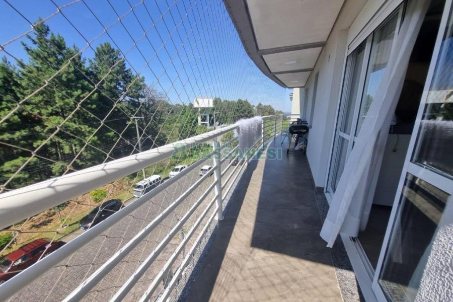 Apto Mobiliado com 250m², 3 dormitórios, 3 vagas, no bairro Morada dos Alpes em Caxias do Sul para Alugar