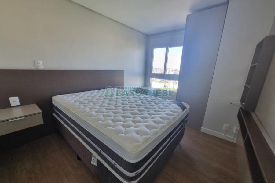 Apto Mobiliado com 38m², 1 dormitório, 1 vaga, no bairro Villagio Iguatemi em Caxias do Sul para Alugar