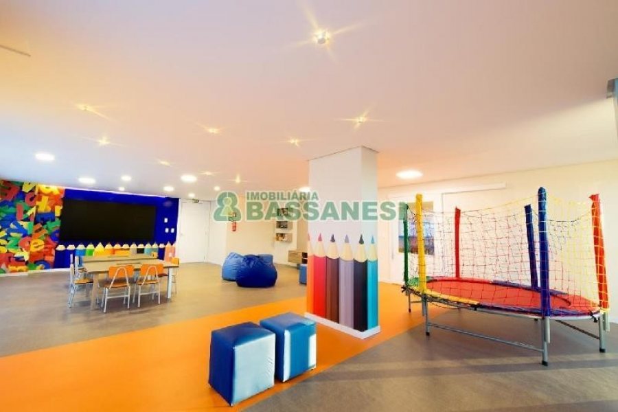 Apto Mobiliado com 38m², 1 dormitório, 1 vaga, no bairro Villagio Iguatemi em Caxias do Sul para Alugar