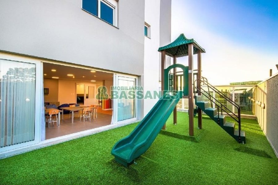 Apto Mobiliado com 38m², 1 dormitório, 1 vaga, no bairro Villagio Iguatemi em Caxias do Sul para Alugar