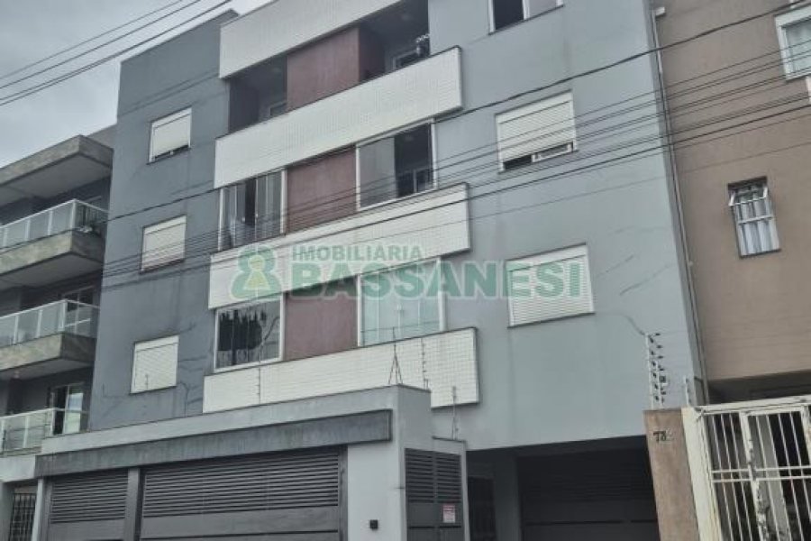 Apto Mobiliado com 64m², 2 dormitórios, 1 vaga, no bairro São Luiz em Caxias do Sul para Alugar